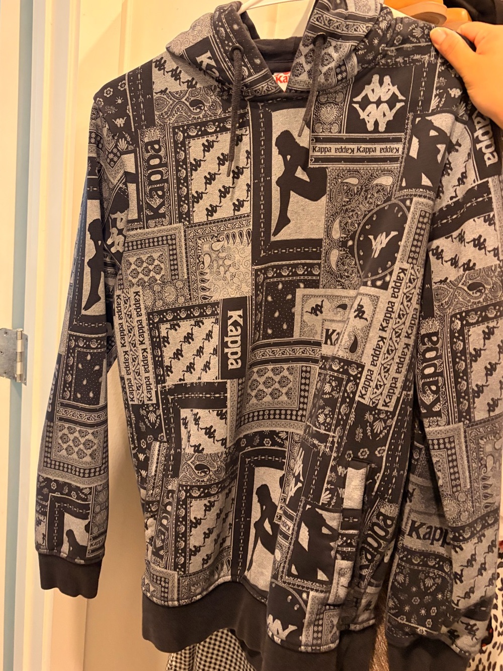 Kappa Black & Gray Graphic Bandana-Print Crewneck Hoodie